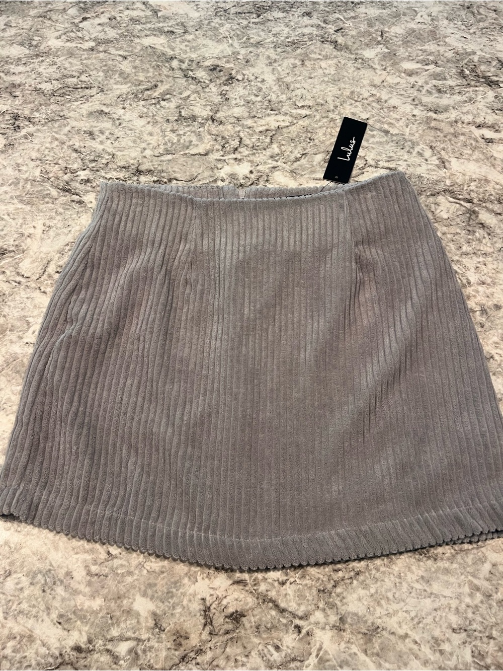 Lulu's Ribbed Mini Skirt in Gray